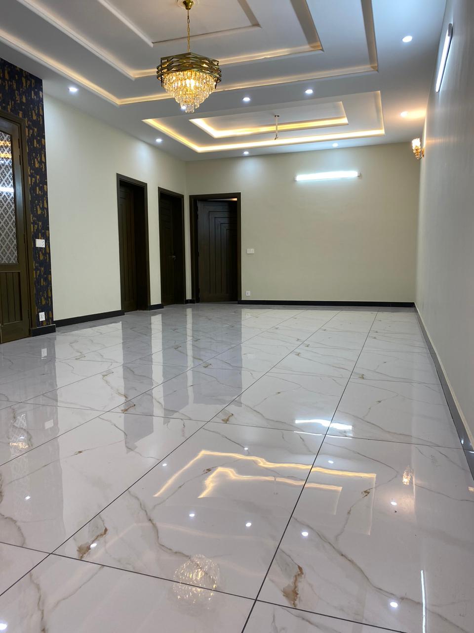 10 Marla fresh House Available For Sale.